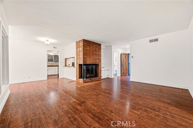 Photo - 6928 Vanscoy Ave