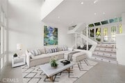 Photo - 31 St Tropez Condo
