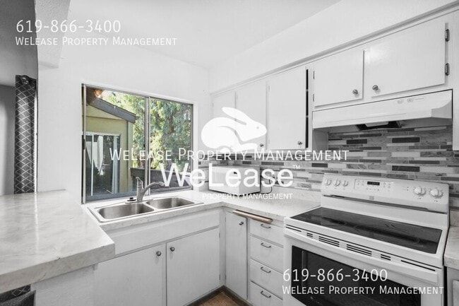 Building Photo - 7966 Mission Center Ct