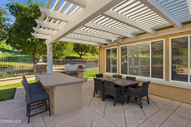 Photo - 2621 Springbrook Ct