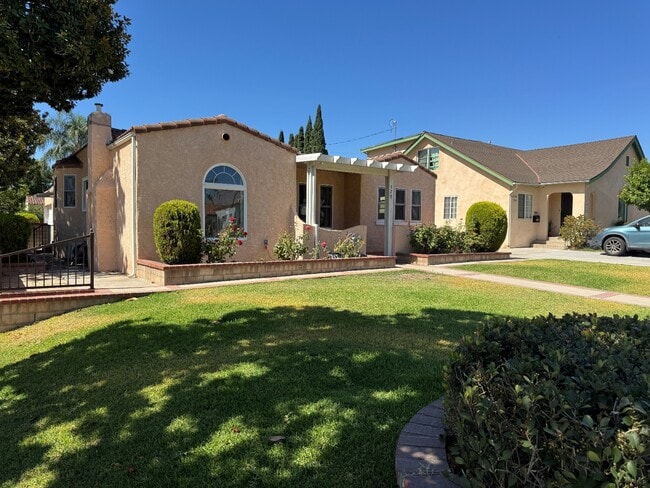Curb view eastside - 328 E Linda Vista Ave
