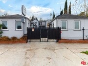 Photo - 11472 Ventura Blvd Condo Unit 3