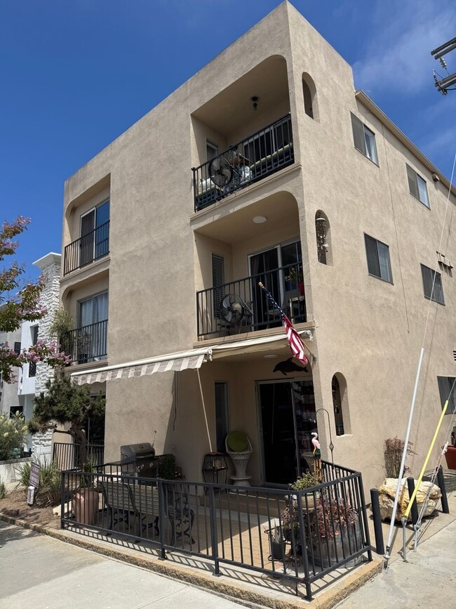 Photo - 112 2nd St Unit #4