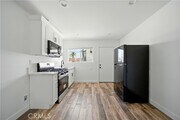 Photo - 823 W 78th St Townhome