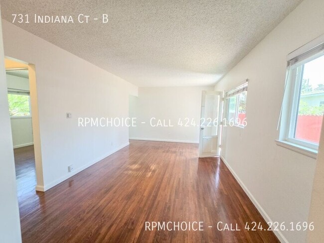 Photo - 731 Indiana Ct
