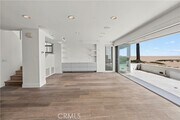 Photo - 816 W Oceanfront House