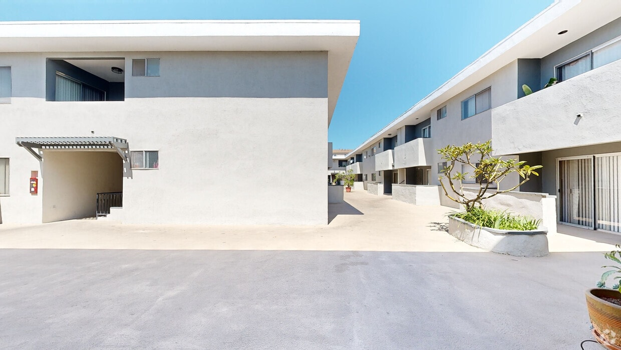 3D Tour - The Ambassador Apartments