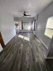 Photo - 416 W 5th St