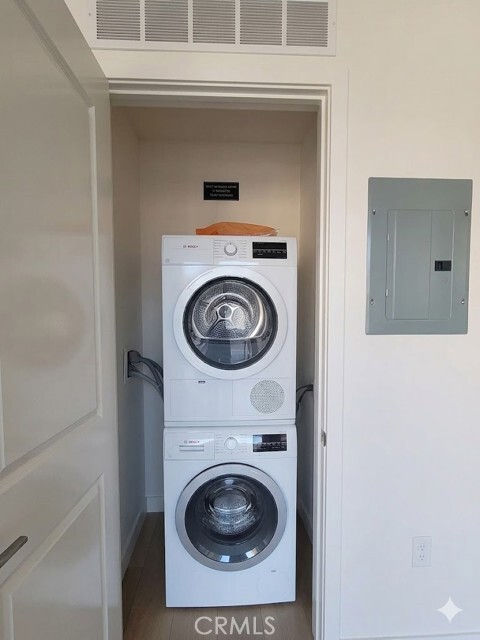 Photo - 400 S Broadway Unit 601