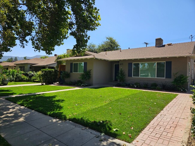 Photo - Beautiful Home in a Lovely Neighborhood! Available Spacious 2 Bedroom and Two Bathroom!