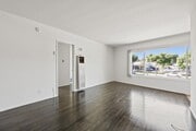 Photo - 10910 Santa Monica Blvd Unit 04C