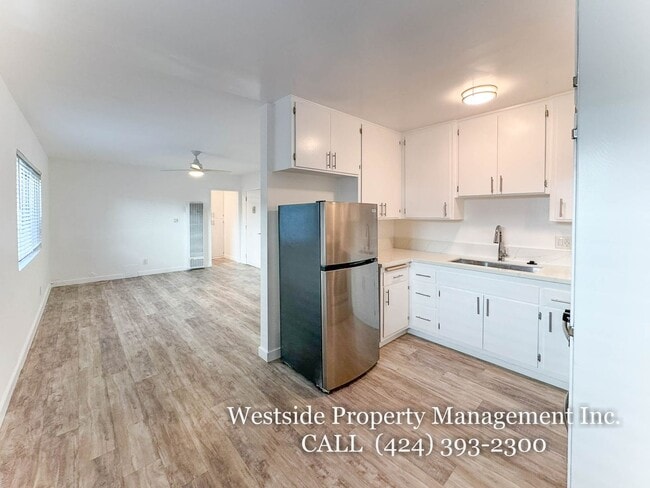 Building Photo - 416 Rose Ave Unit 1