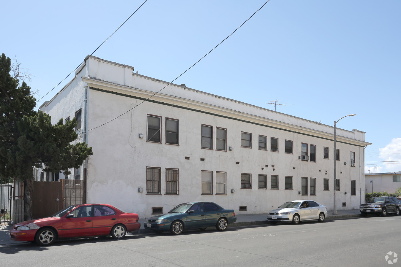 Photo - 1400 Albany St