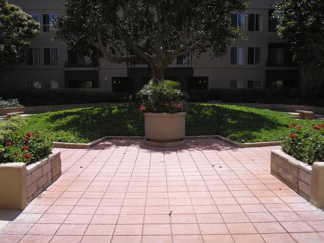 Photo - 3440 Lebon Dr Unit Grnd Flr