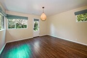 Photo - Spacious 3bd/2.5bth Remodeled Mesa Home!
