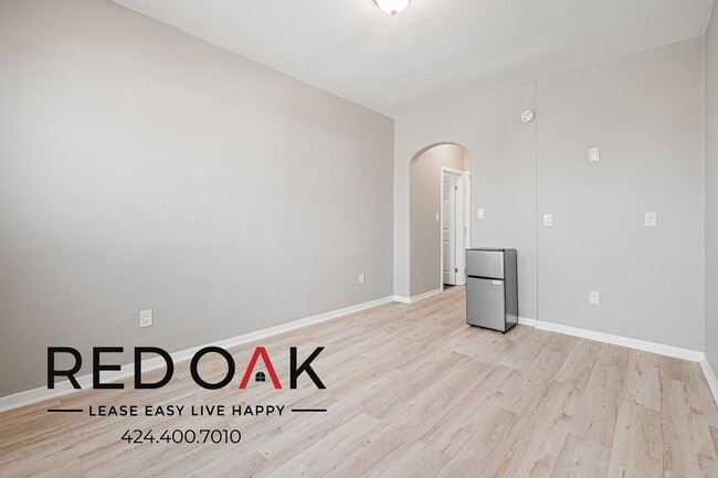 Photo - 2731 Beverly Blvd Condo Unit 209