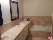 Photo - 4477 Wilshire Blvd Unit 210