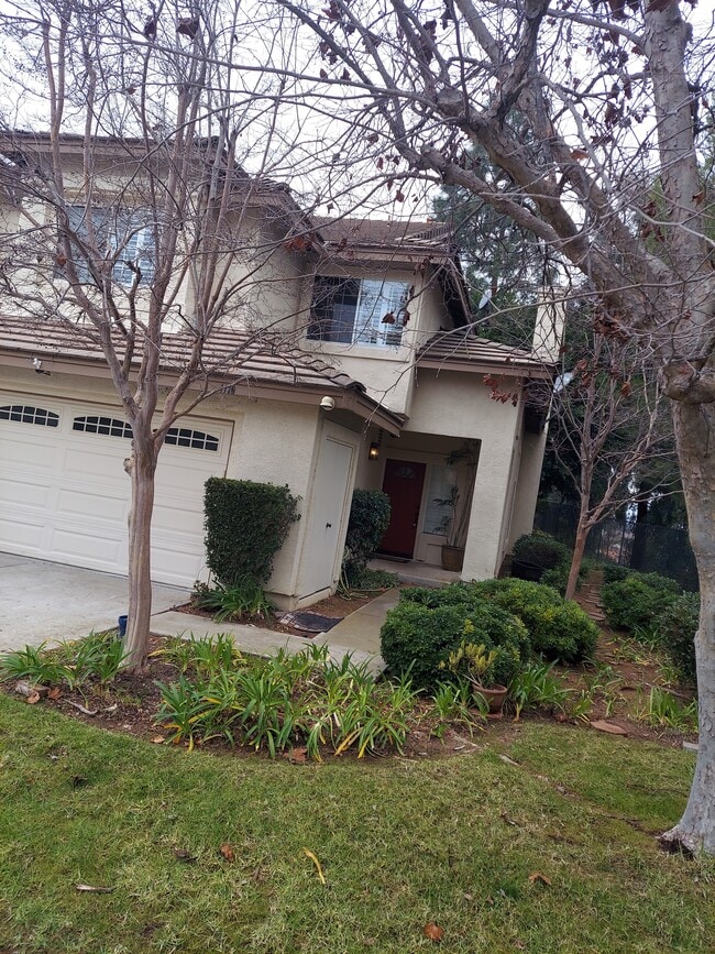 Photo - 1176 Amberton Ln Townhome