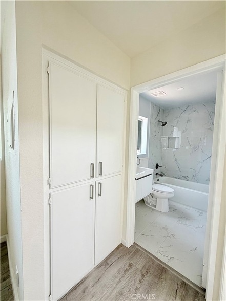 Photo - 3250 Andrita St Unit 3