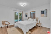 Photo - 1006 N Crescent Heights Blvd House