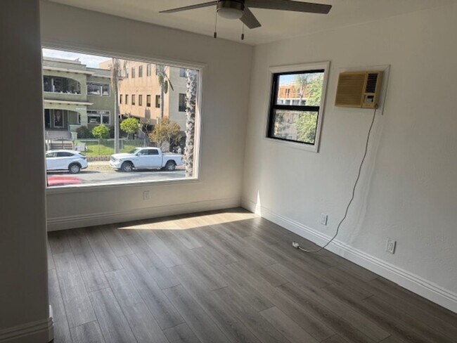 Photo - 3575 - 3579 4th Unit 3575