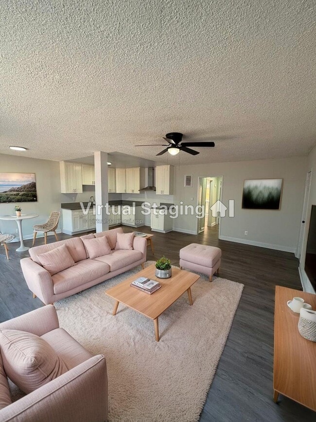Photo - 2919 Carmona Ave Unit 01