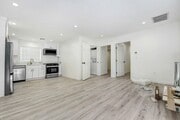 Photo - 4 Bedroom West Lancaster Apartment Unit 44012