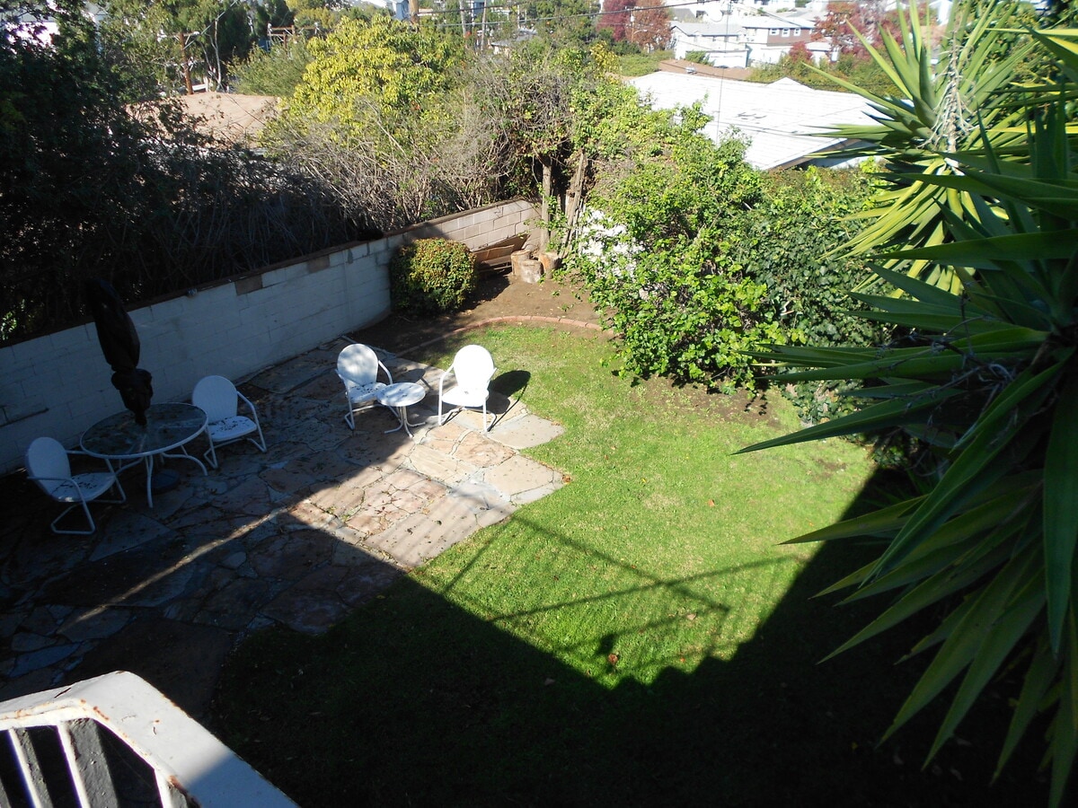 Photo - 815 Flora Dr