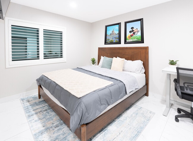 Building Photo - 2719 Mar Les Ln Unit 2