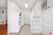 Photo - 1023 Laurel Ave Unit 2
