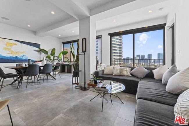 Photo - 10501 Wilshire Blvd Unit 1905