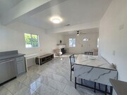 Photo - 10138 Arleta Ave House