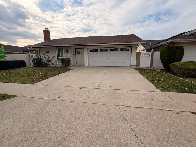 Building Photo - Remodeled 3 Bedroom Cerritos House For Rent with Central AC!