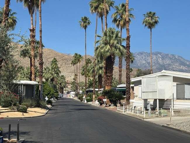 Building Photo - 70260 Bing Crosby Dr