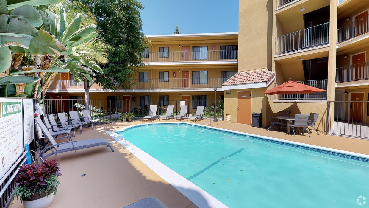 3D Tour - Woodman Lassen Apartments