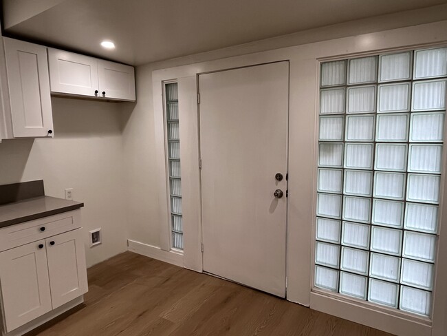 Photo - 2709 N Arrowhead Ave