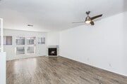 Photo - 534 Venice Way Townhome