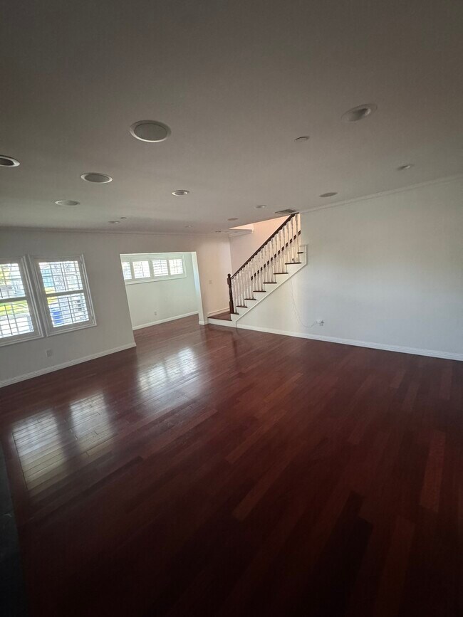 Living Room - 11405 McDonald St