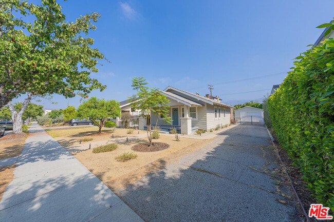 Photo - 361 W Wilson Ave