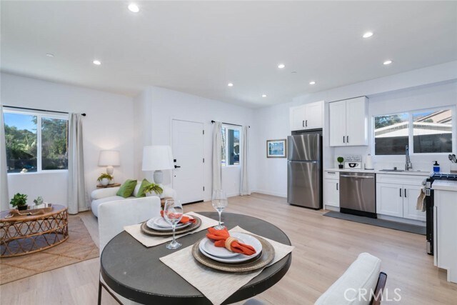 Photo - 278 N 11th Ave