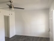 Photo - Evans Apartments