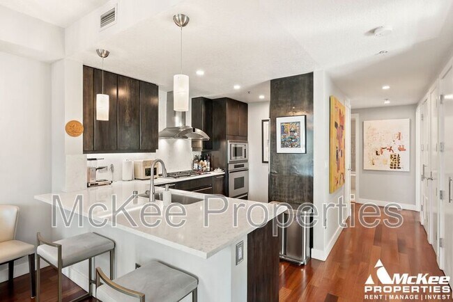 Photo - 1199 Pacific Hwy Unit #304