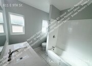 Photo - 811 E 9th St Apartment