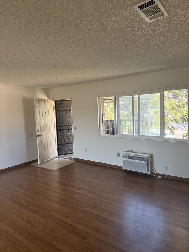 Building Photo - 11782 Garden Grove Blvd Unit C