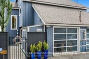 Photo - 2020 Cambridge Ave