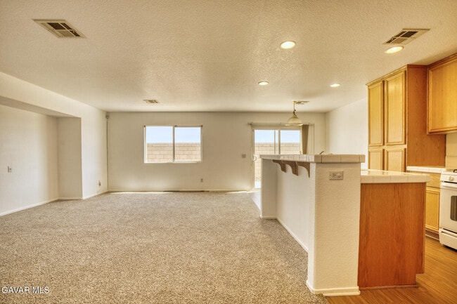 Photo - 45444 Spahn Ln