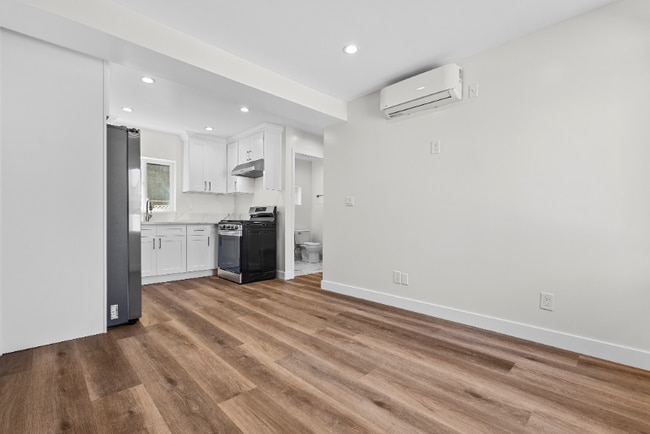 Photo - 1165 Stanford St Apartment Unit E