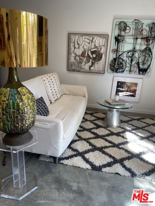 Photo - 1053 S Alfred St Unit A