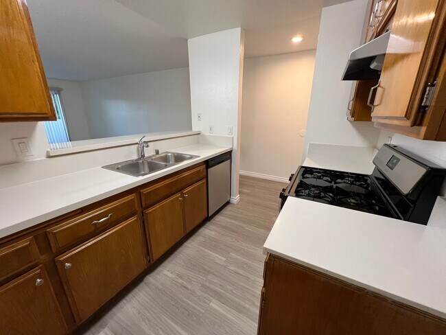 Photo - 14615 Burbank Blvd Unit 201