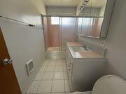 Photo - 1128 21st St Apartments Unit A